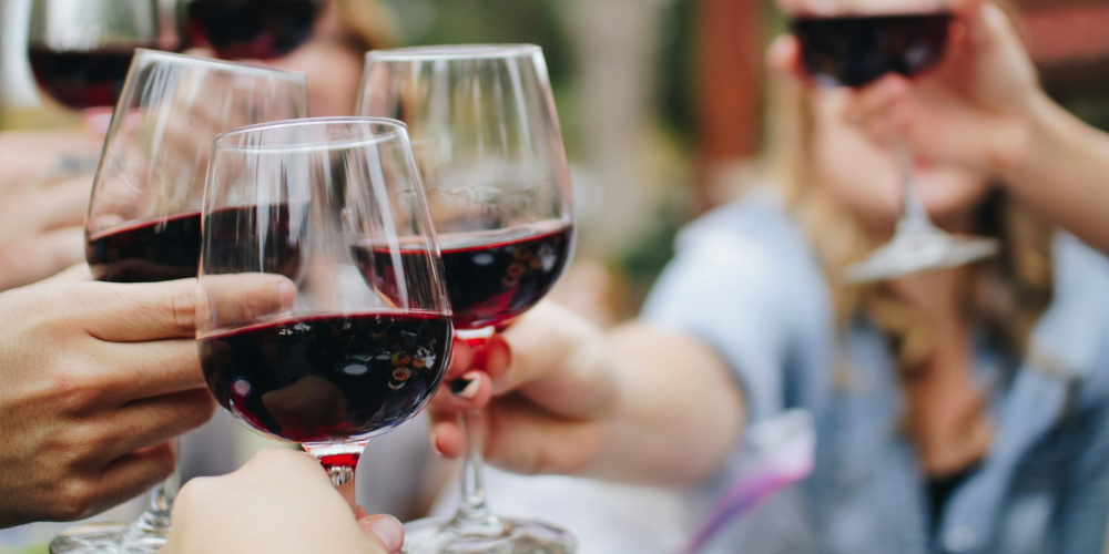 Promotion of a Platform for Booking Wine Tours and Wine Tastings screenshot 1