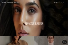 Internationaler Shopify-Shop für Cashmere Couture - SIMONE BRUNS