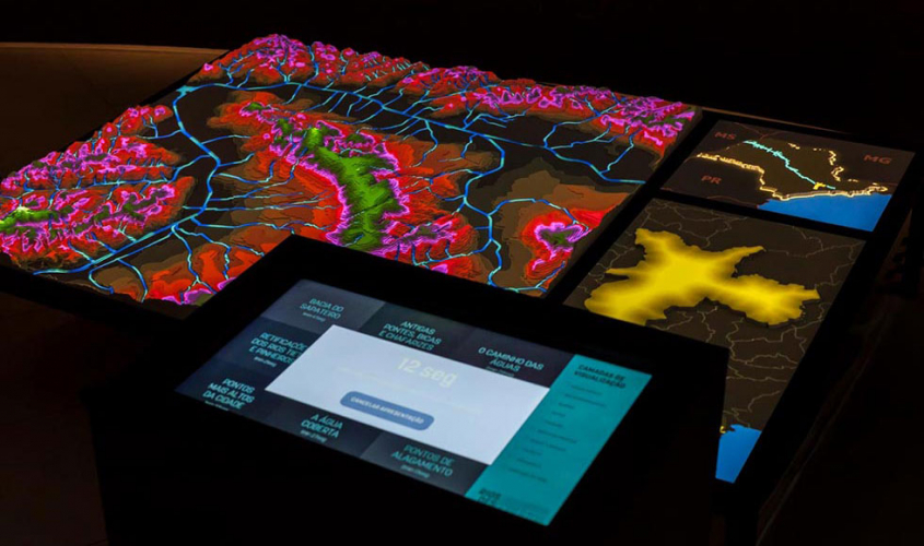 Rios Des.Cobertos Exhibition screenshot 2