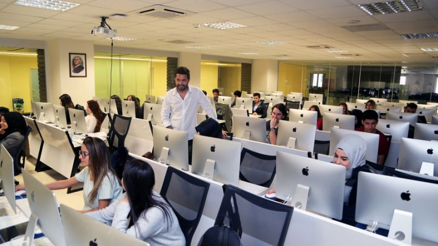 Maximizing Global Reach for an International Education screenshot 1