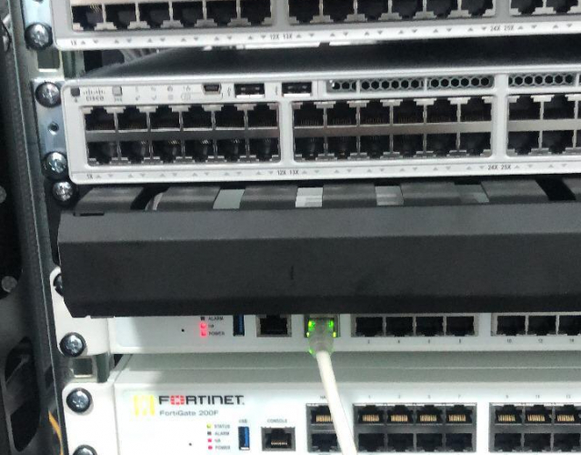 Complete IT Infrastructure Development for International Development Bank – Dubai screenshot 1