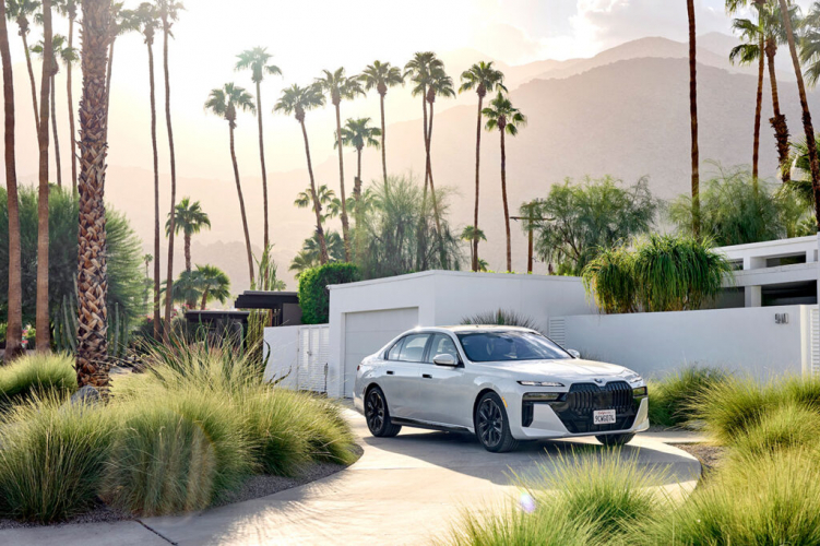 BMW Ventures boosts process efficiency powered by SAP Business One® HANA adopting IoT technology leveraging HyperTerminal screenshot 2