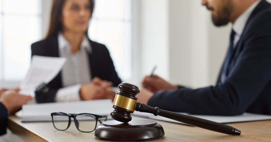 How the post of the Minister on Twitter saved the Client from Interpol Red notice screenshot 1