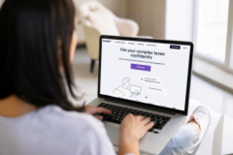 Transforming Tax Filing with AI-Powered Transaction Monitoring Software screenshot 1