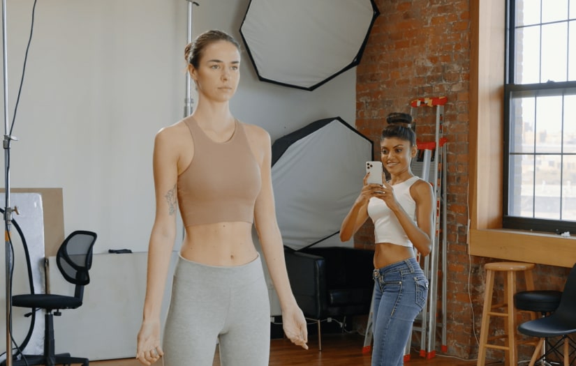 AR/VR: Rethinking E-Commerce with a Virtual Fitting Room on Mobile screenshot 1