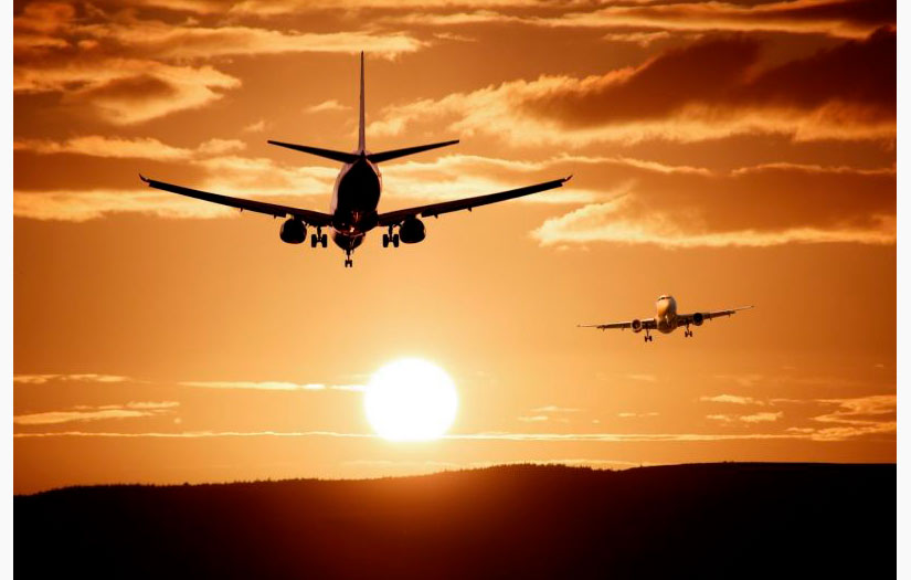 Entertainment Application for Air Travelers, On and Off Board screenshot 1