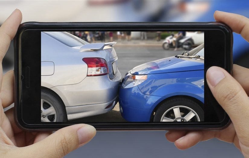 UX/UI Design for Intelligent Accident Management App. Client: Axitech screenshot 1