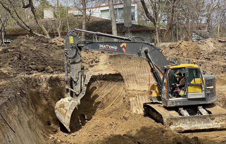 Diamond Demolish & Excavation screenshot 2