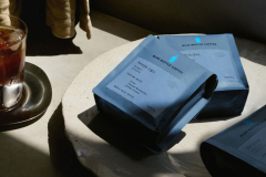BLUE BOTTLE COFFEE