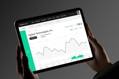 Scalable Marketplace for AI-Assisted Investing