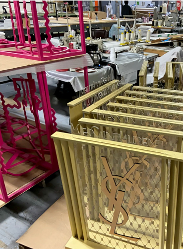 Decking the Halls with Dillard's Retail Stores Holiday Displays screenshot 1