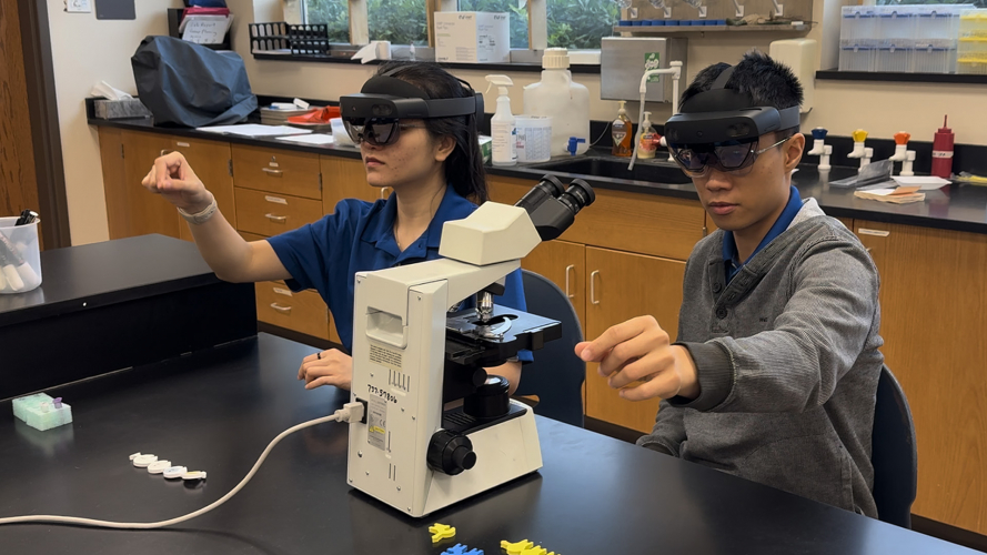 Augmented and Mixed Reality STEM HoloLens Program for Angelo State University screenshot 2