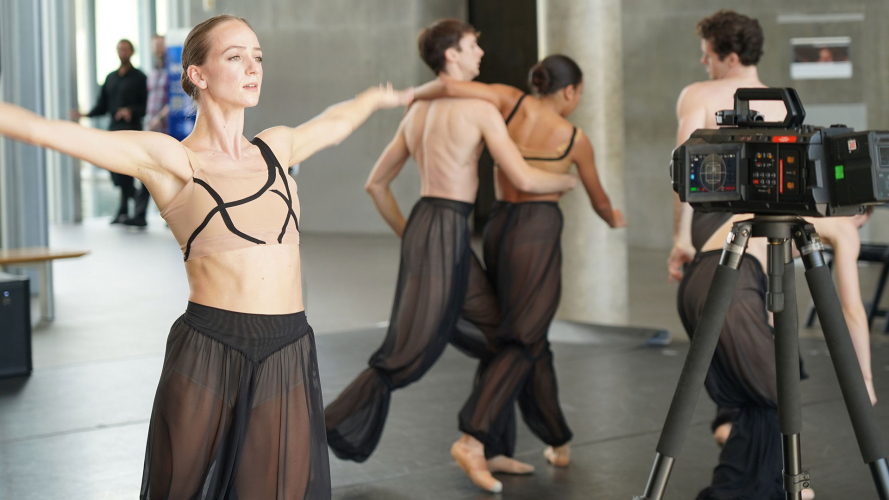 Blackmagic URSA Cine Immersive “Gazes” with Texas Ballet Theater at The Modern Art Museum of Fort Worth screenshot 1