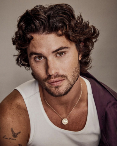 Armani Beauty: ‏‎Behind Makeup screenshot 3