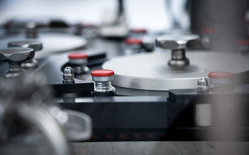 Astrazeneca: People Behind the Vaccine screenshot 2