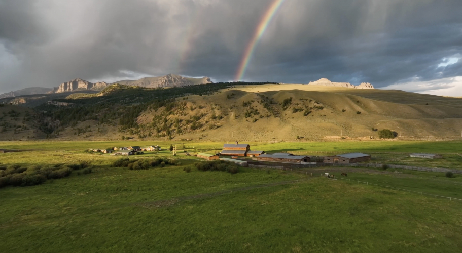 Diamond G Ranch - Real Estate Listing Video screenshot 2