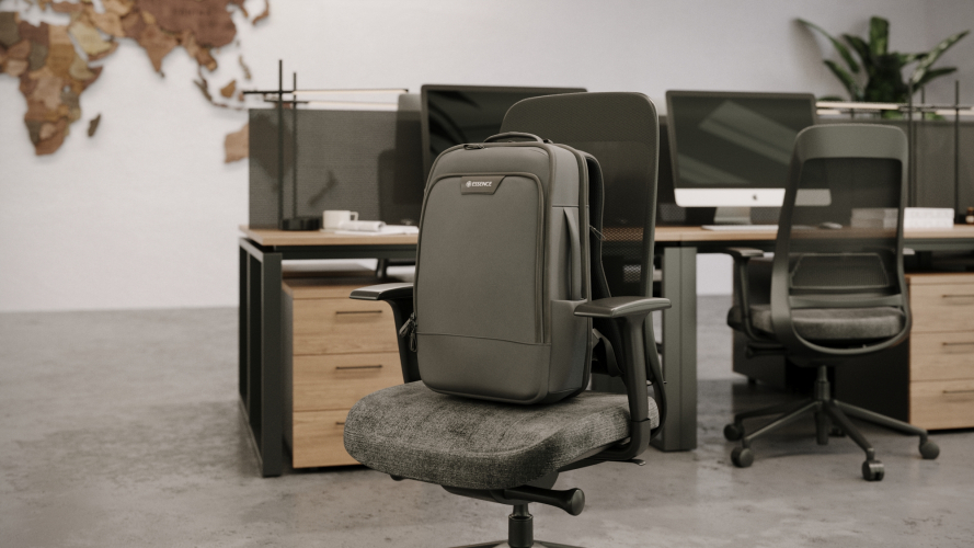 3D Visualization of a Laptop Backpack screenshot 2