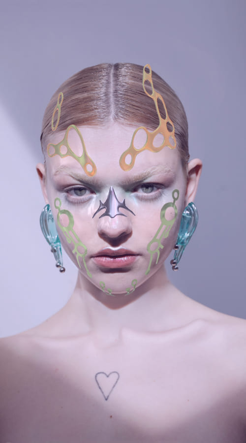 Instagram filter "𝟷ɴᴅ𝟷ᴠ𝟷ᴅᴜ𝟺ʟ𝟷ᴛ_ʏ"" screenshot 2