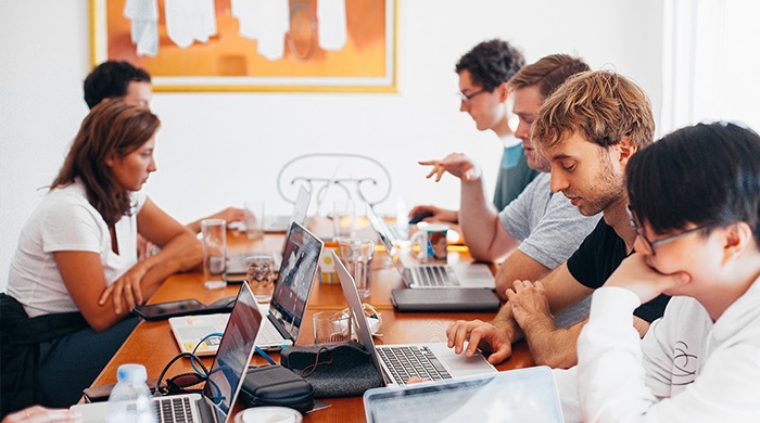 DevOps Culture - 5 Requirements to Successfully Bring Teams Together