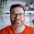 Simon Lee